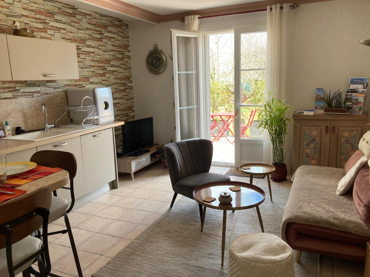 Les Milahinas Apartment Lescure-d'Albigeois ภายนอก รูปภาพ